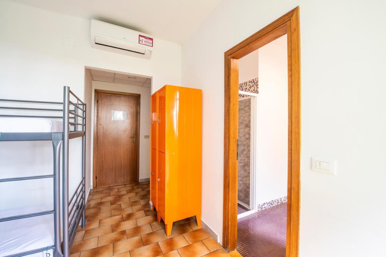 Safestay Pisa Centrale Luaran gambar
